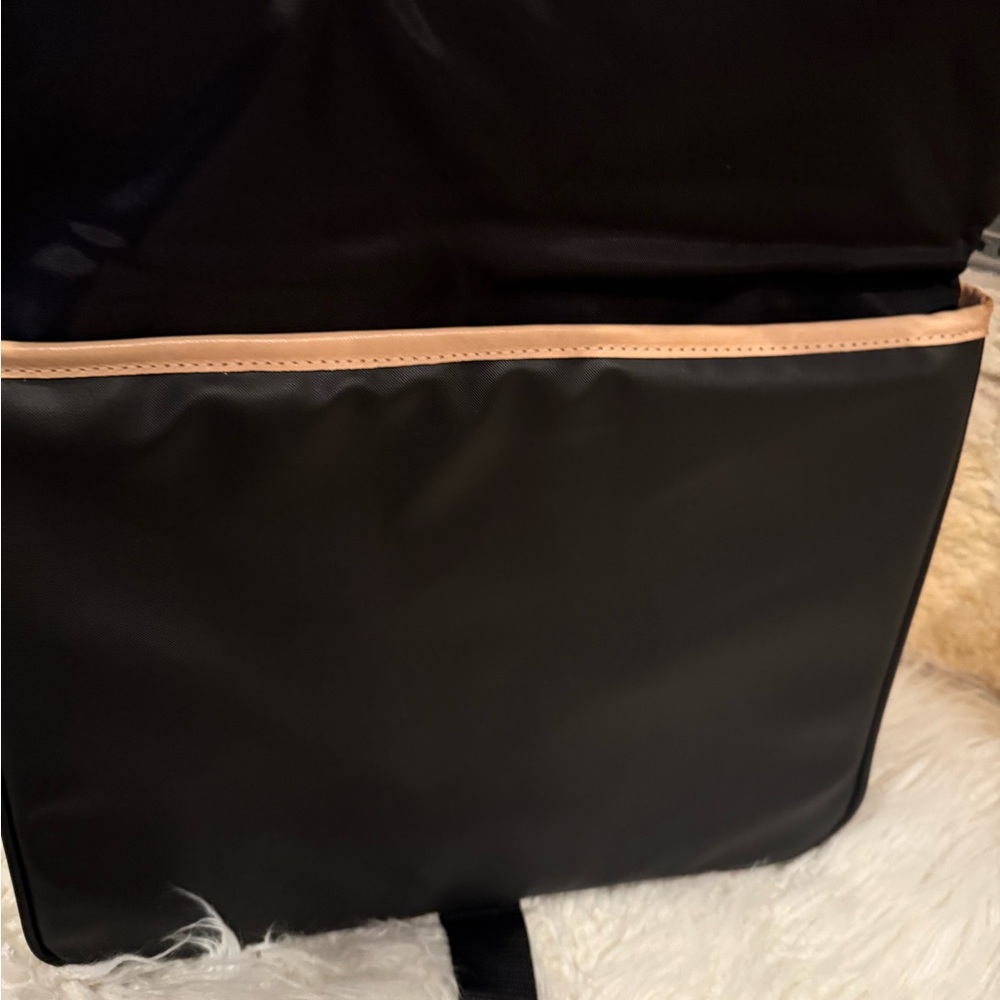Jon Hart Black Canvas and Leather Padded Laptop 15 inch Case, Pre-loved like New - Picture 10 of 12